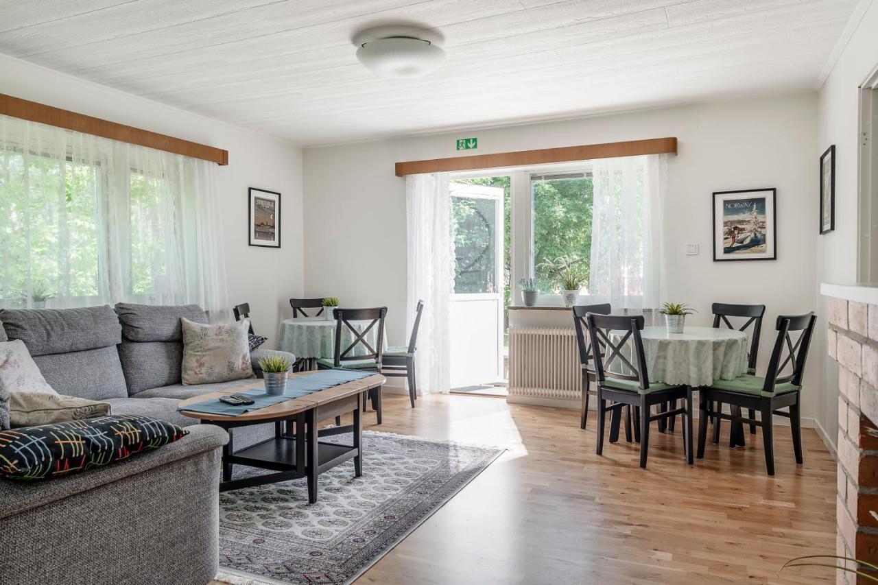 Vandrarhemmet Stranden Mora Exterior photo
